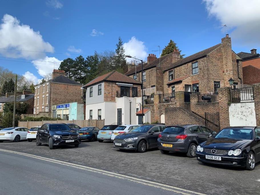 Central Ripon Apartment - View Of The Cathedral! 外观 照片